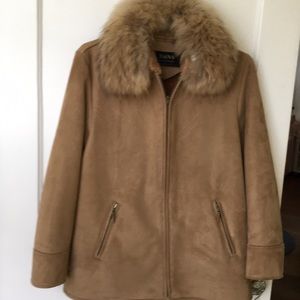 Jacket with fur trim